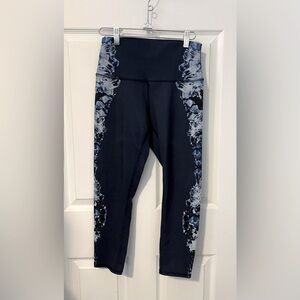 ALO Yoga Goddess Galaxy Leggings Size S